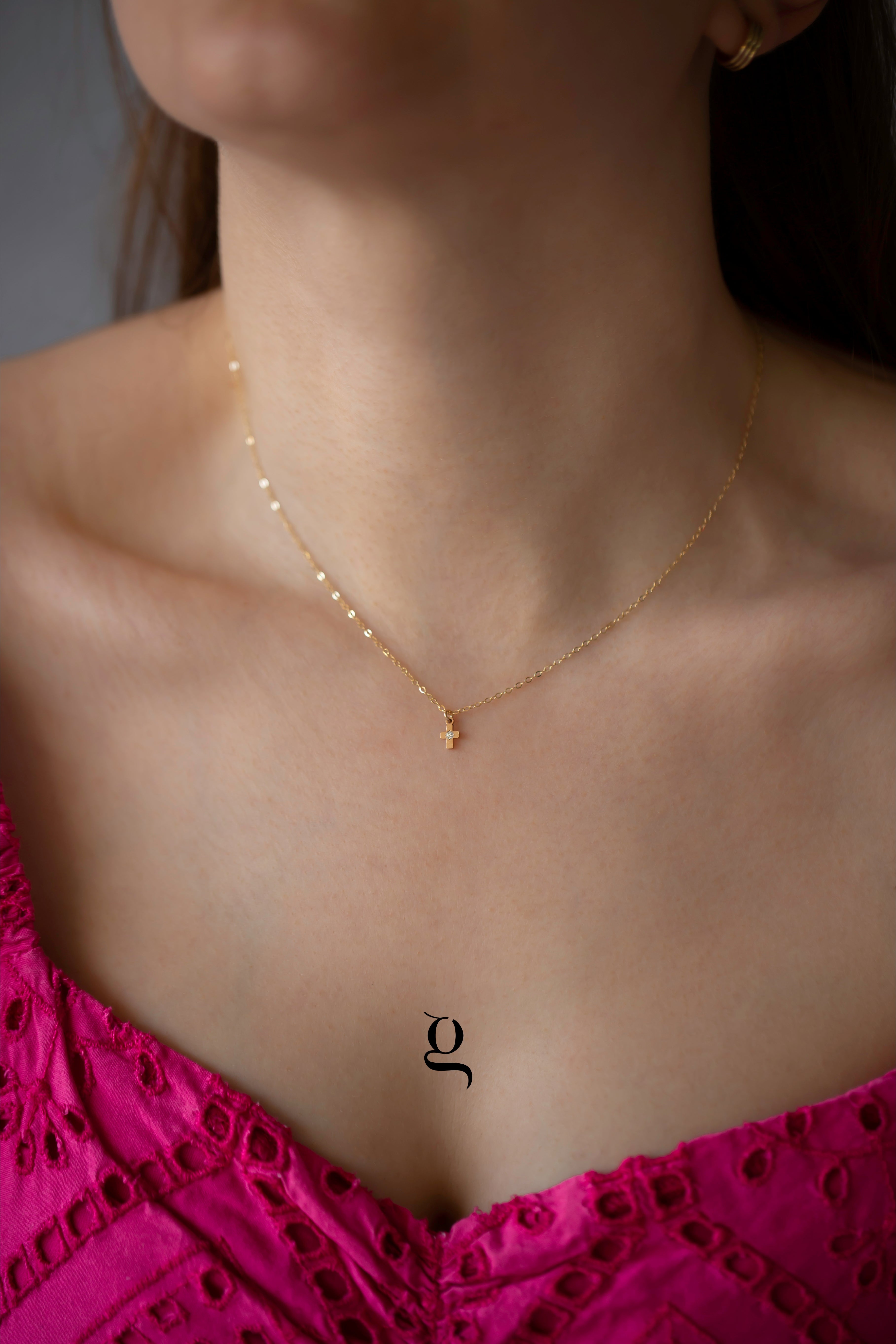 Petite Cross Necklace - Goldside Jewelry