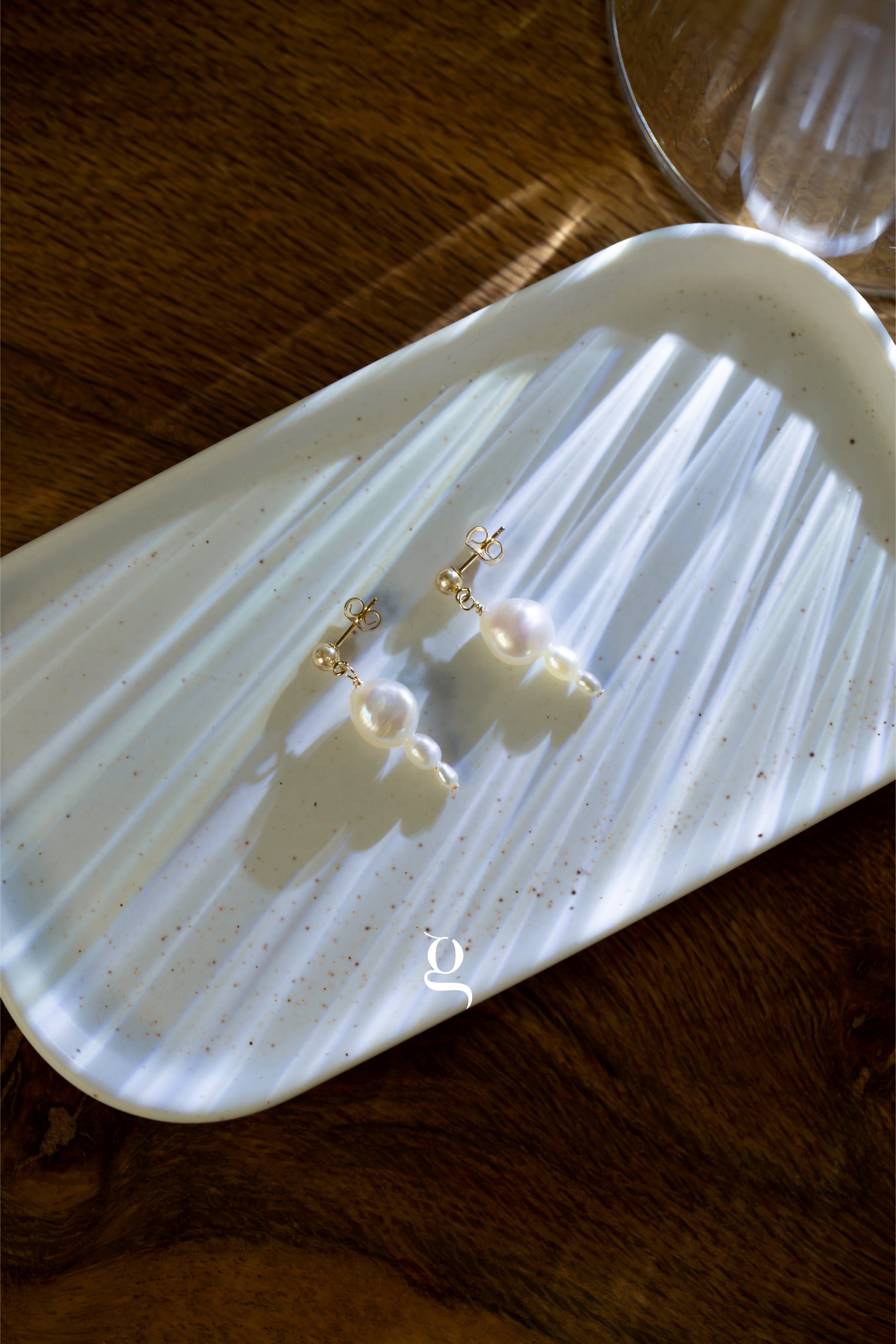 Mystic Pearl Earrings - Goldside Jewelry