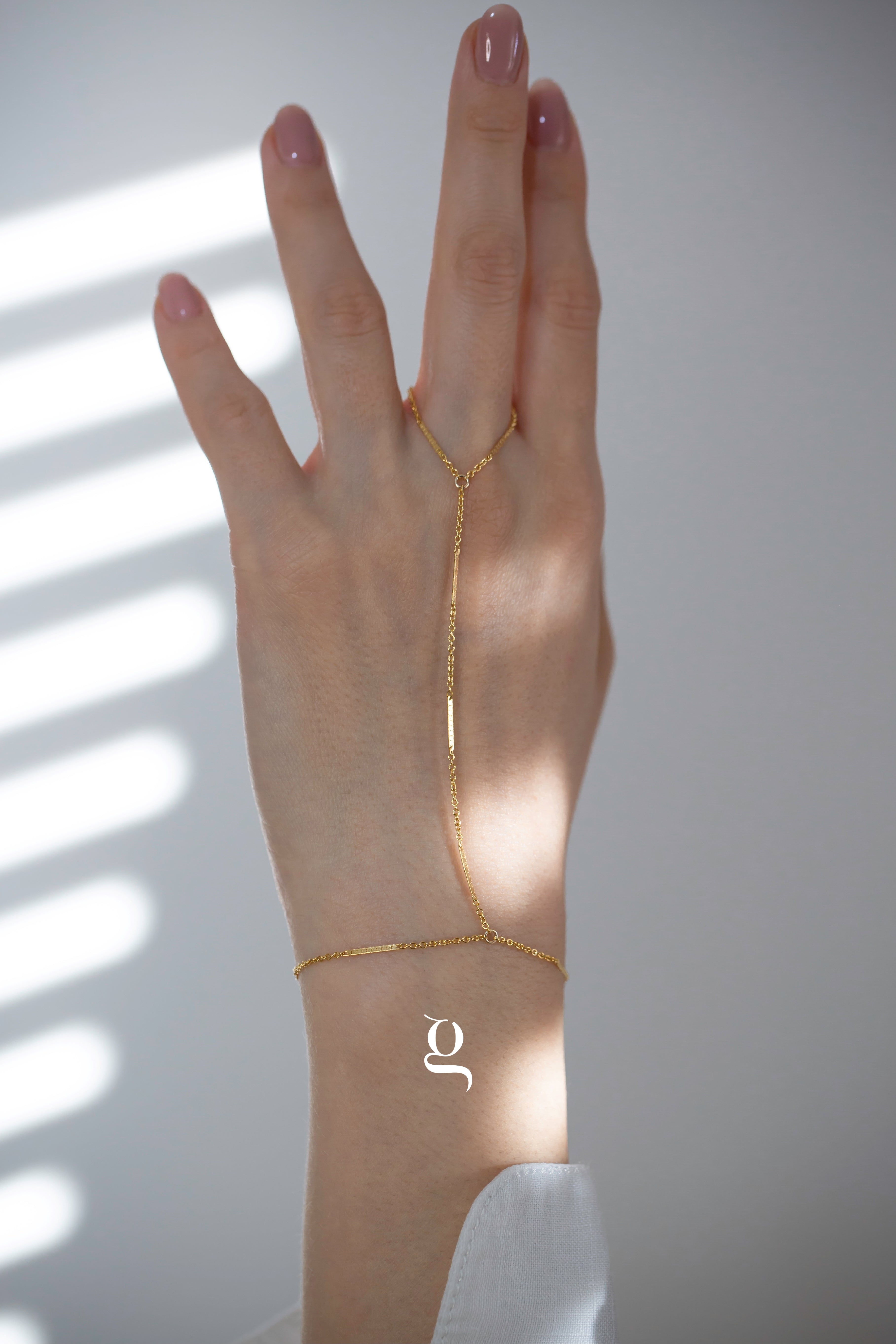 Liana Hand Chain - Goldside Jewelry