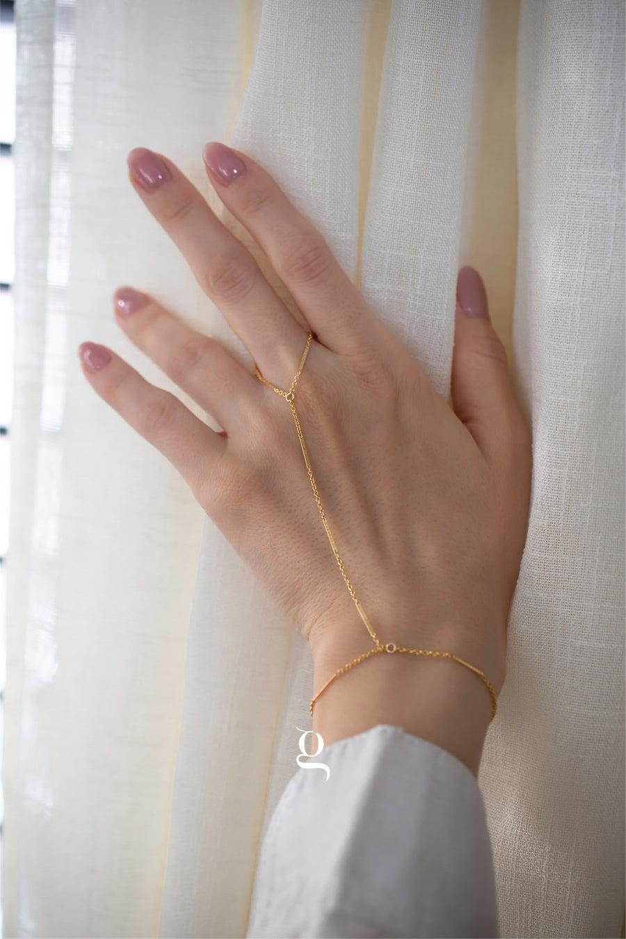 Liana Hand Chain - Goldside Jewelry