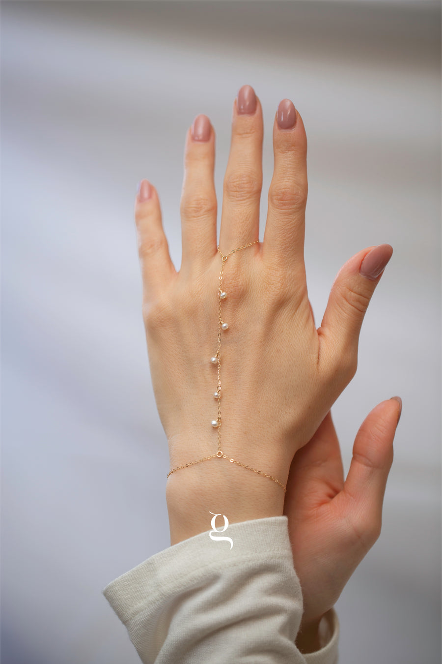 Venus Hand Chain - Goldside Jewelry