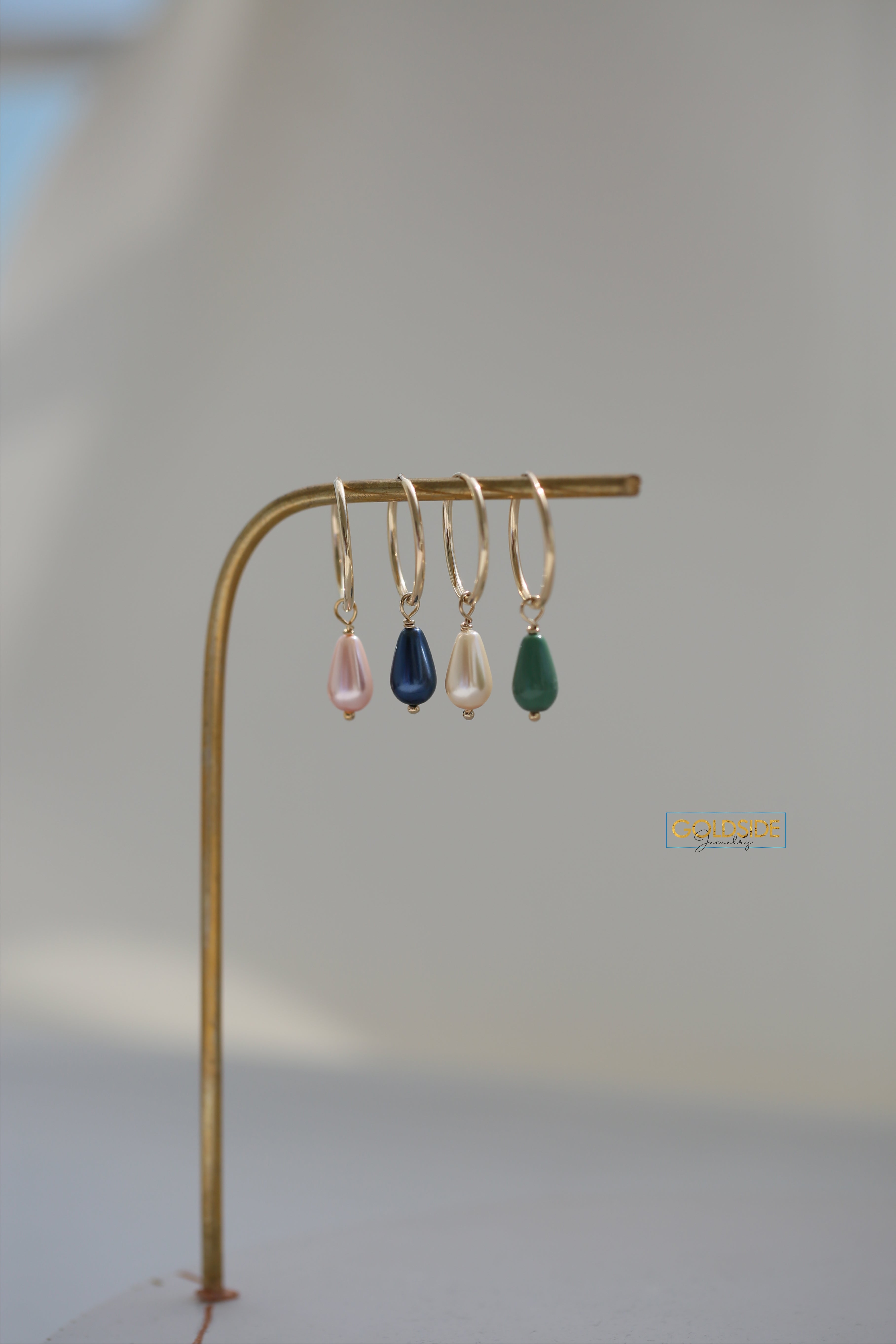 Teardrop Pearl Earrings - Goldside Jewelry