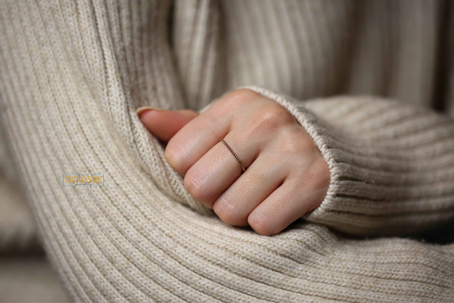 Thin Braid Ring