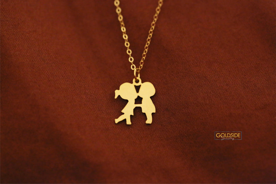 The Kiss Necklace - Goldside Jewelry