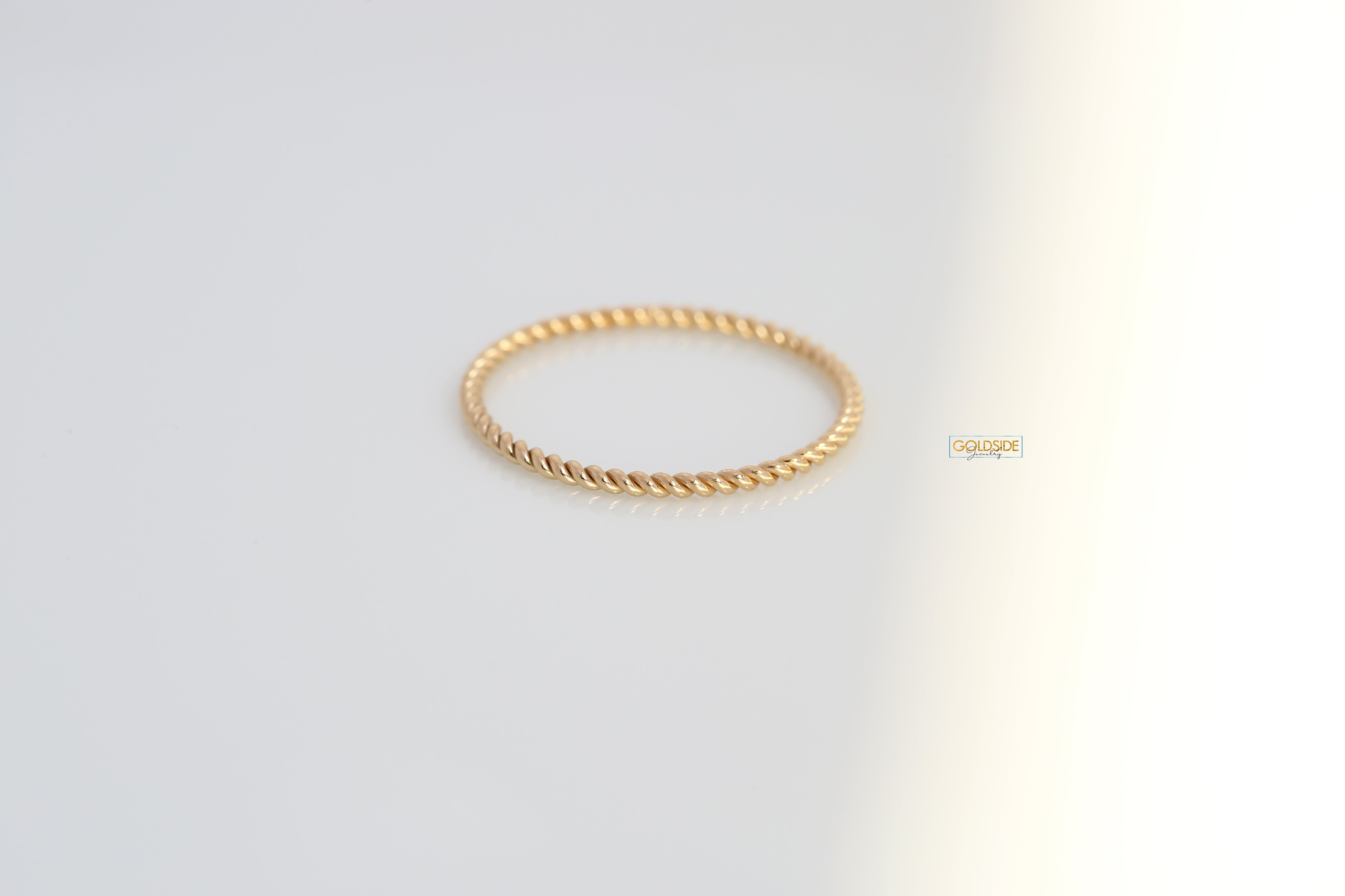 Thin Braid Ring - Goldside Jewelry