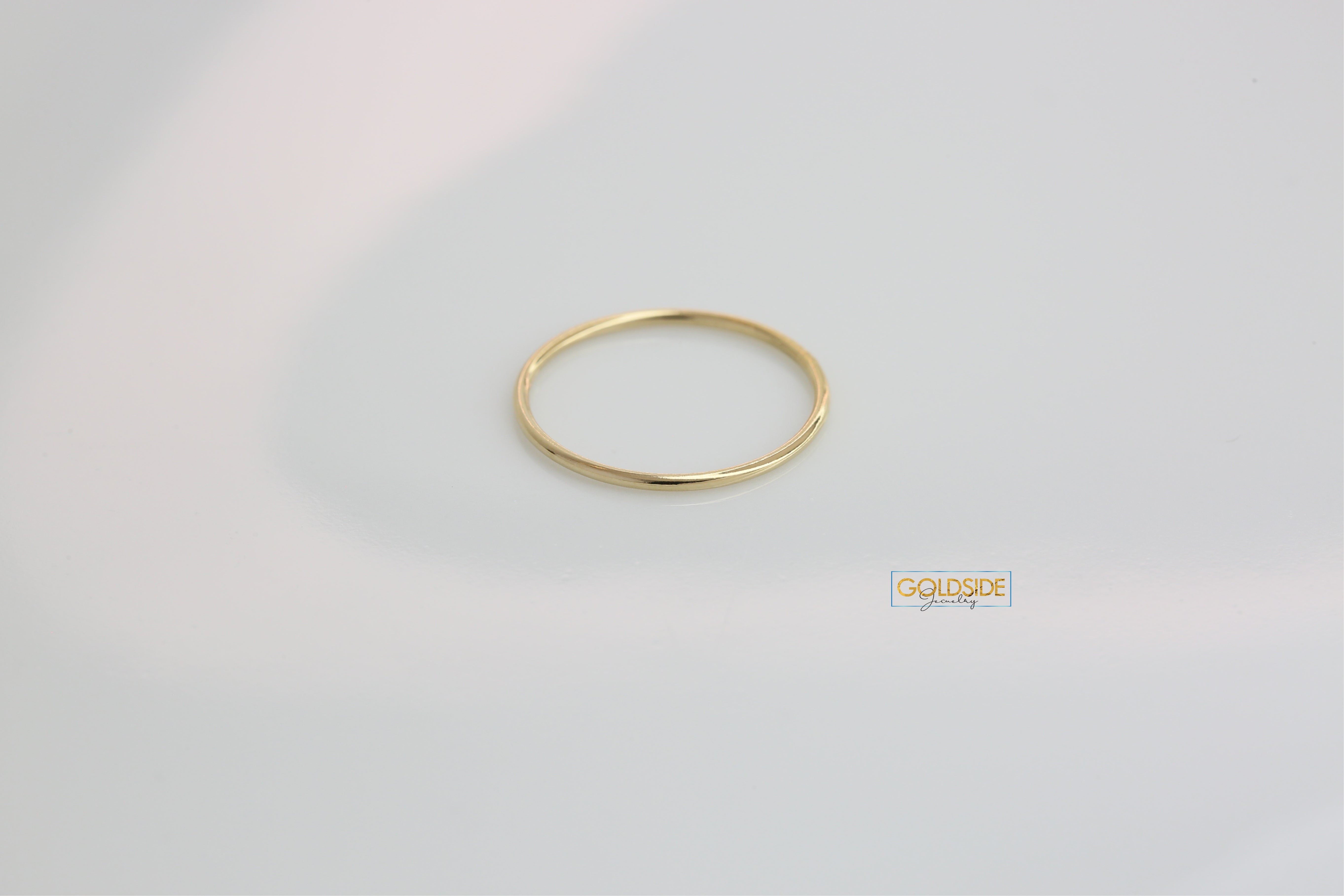 Simple Stacking Ring - Goldside Jewelry