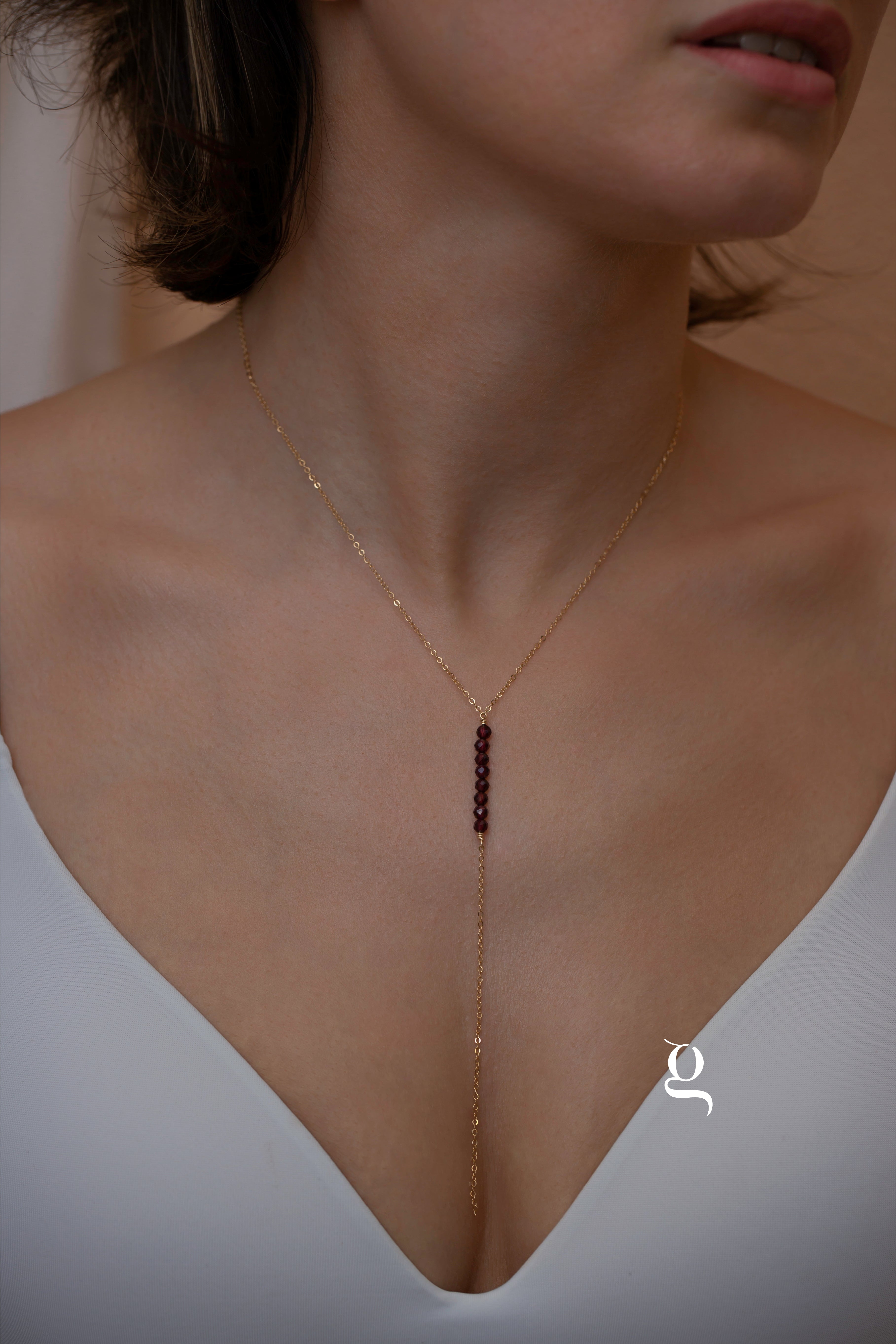 Garnet Lariat Necklace - Goldside Jewelry