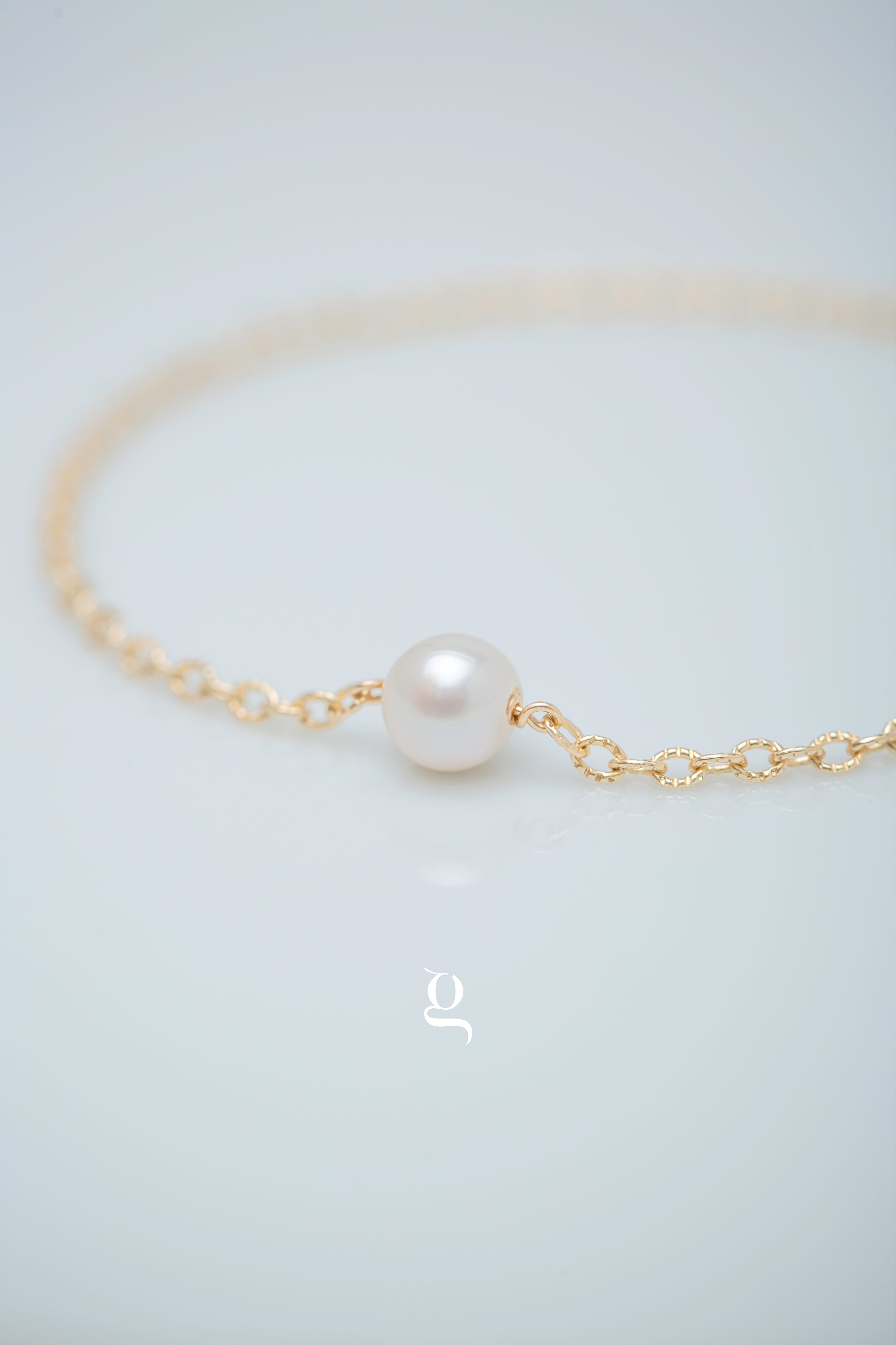 Single Pearl Bracelet