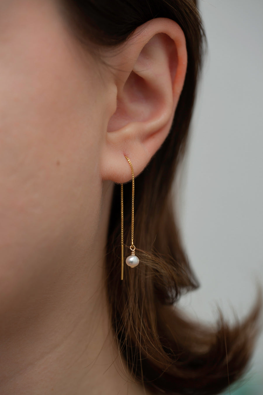 Sia Threader Pearl Earrings