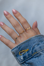 Chevron Ring With Stone