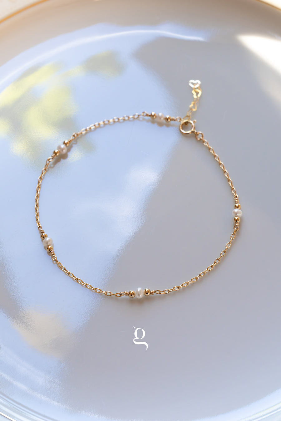 Tiny Pearl Spark Anklet