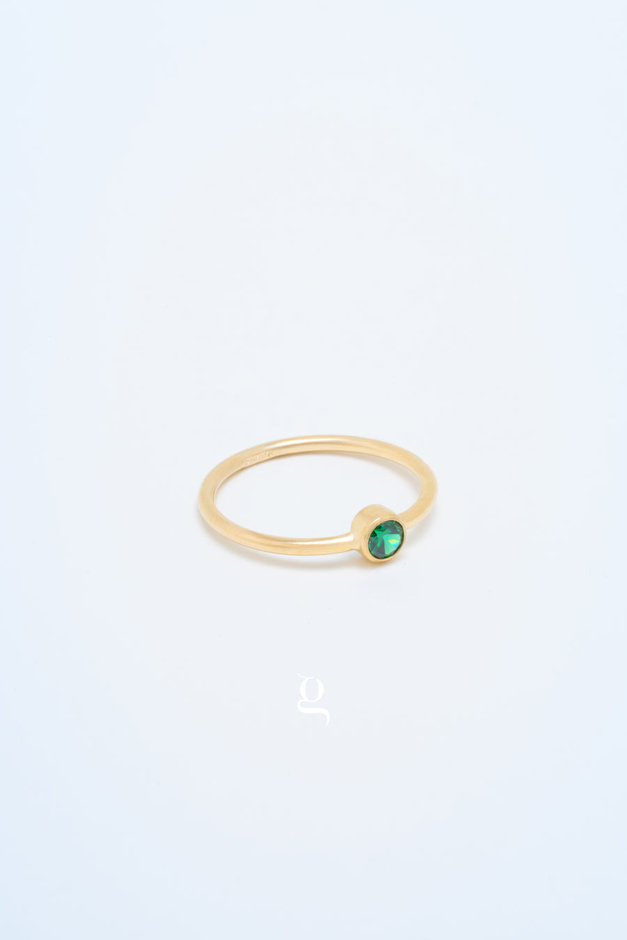 Vivid Essence Rings