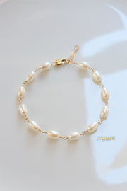 Handmade Big Pearl Bracelet