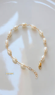 Handmade Big Pearl Bracelet