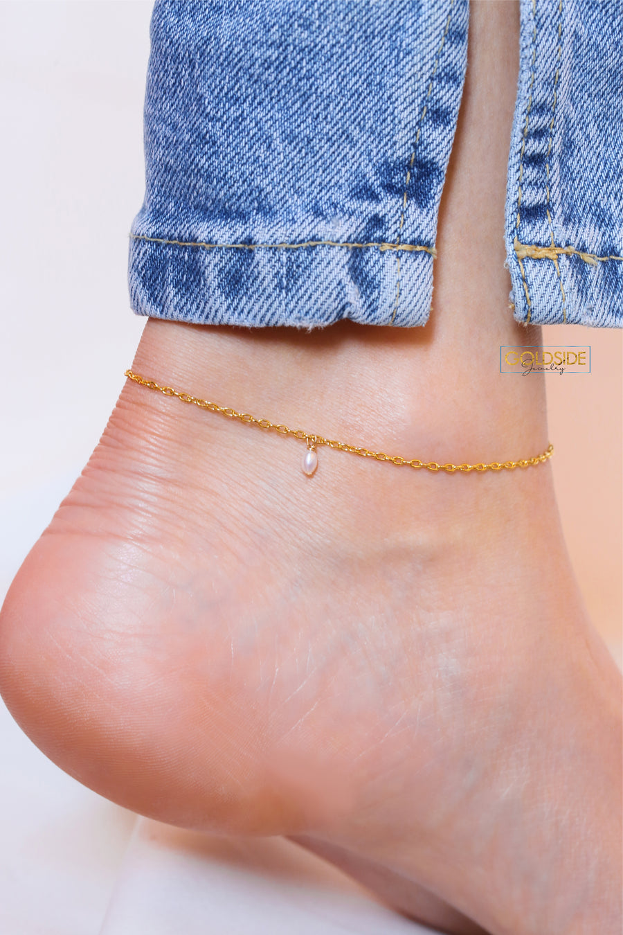 A Pearl Anklet